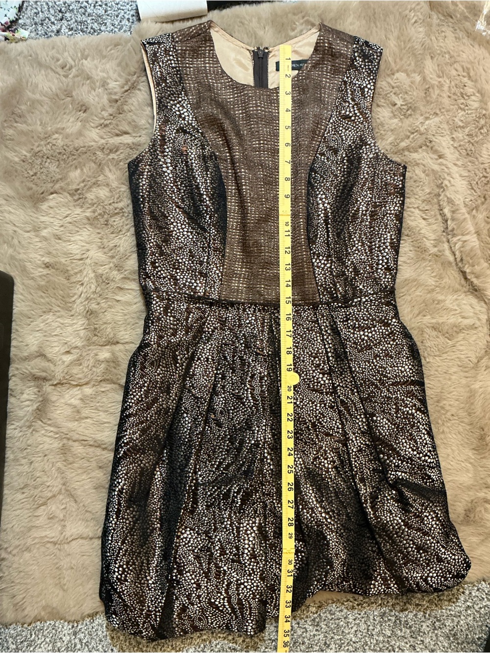 Carmen Marc Valvo Metallic Bronze Jacquard Cocktail Dress Size 6 Pleated Tulip - Picture 8 of 8